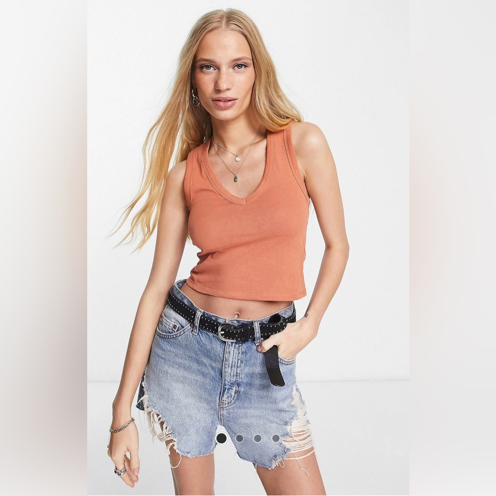 14) Free people women NWT Hailey baby V-neck tank top 
Color: coral